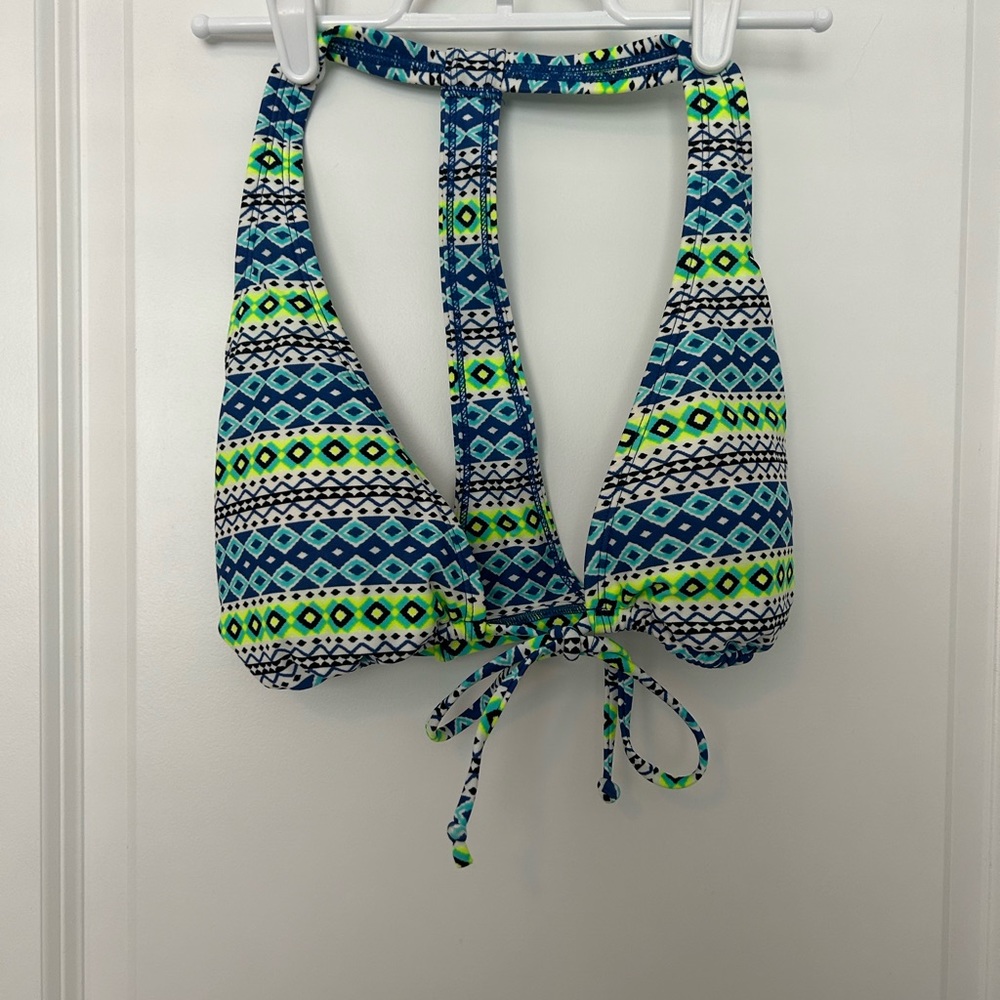 Gap tie front bathing suit top size medium